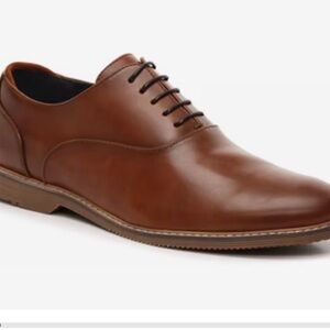 Steve Madden Tan Leather Oxfords